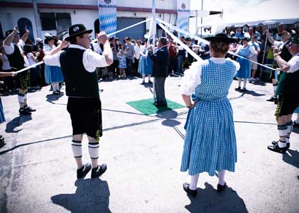 Maifest Maifest